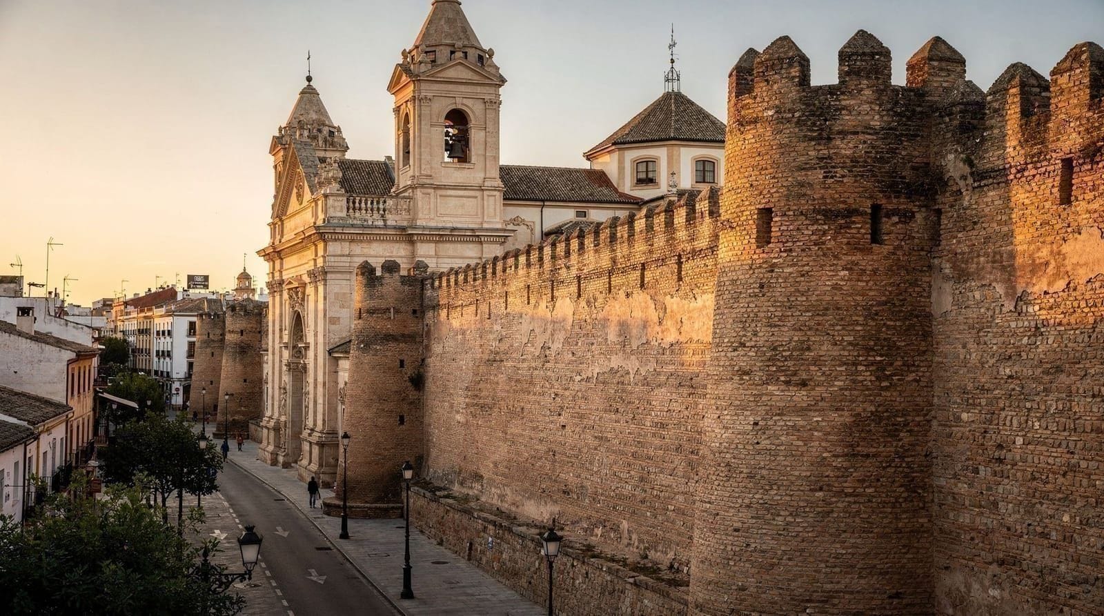 La Macarena guide: Seville's neighborhood of the famous Virgin and real local life